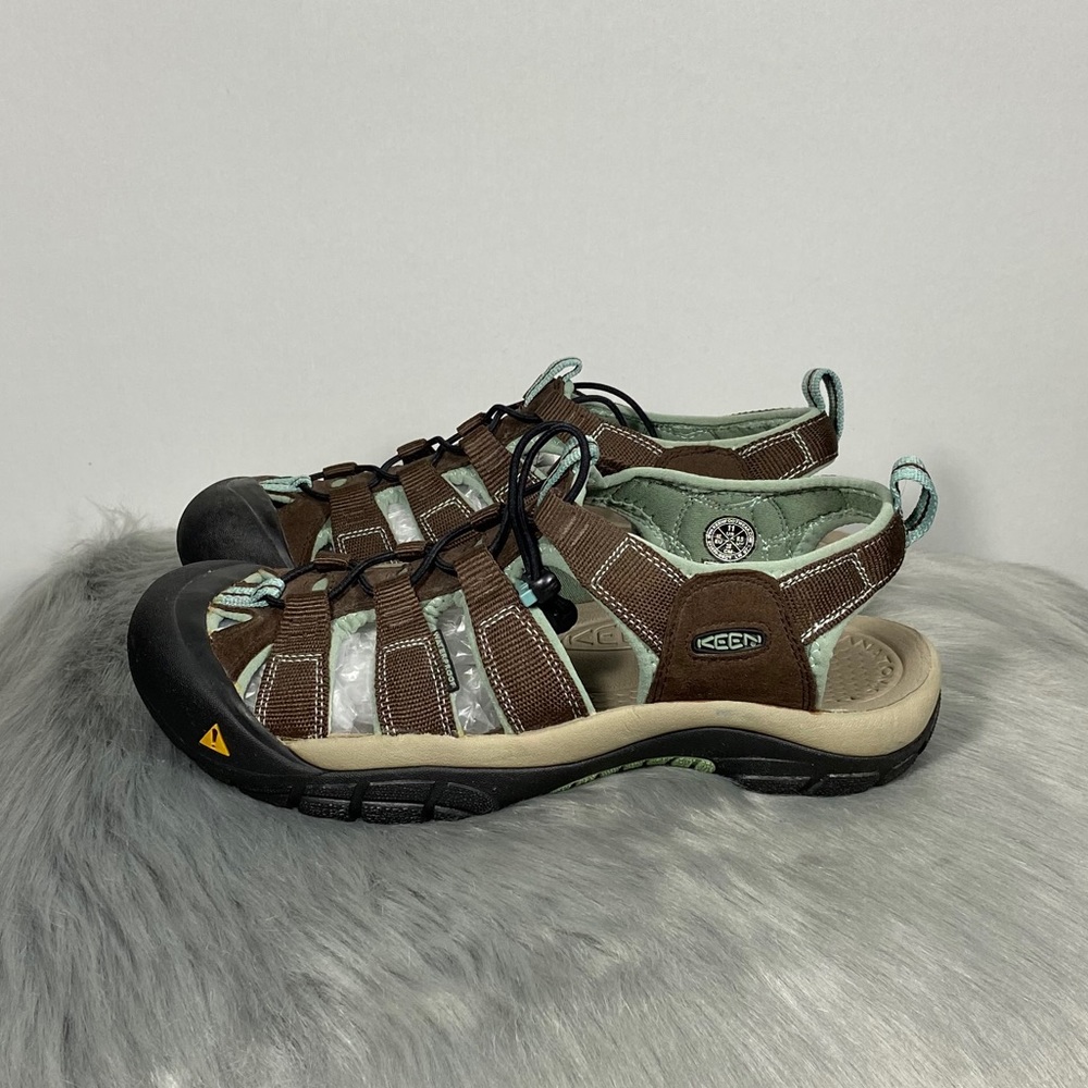 Keen H2 Newport Waterproof Women Hiking Sandals
